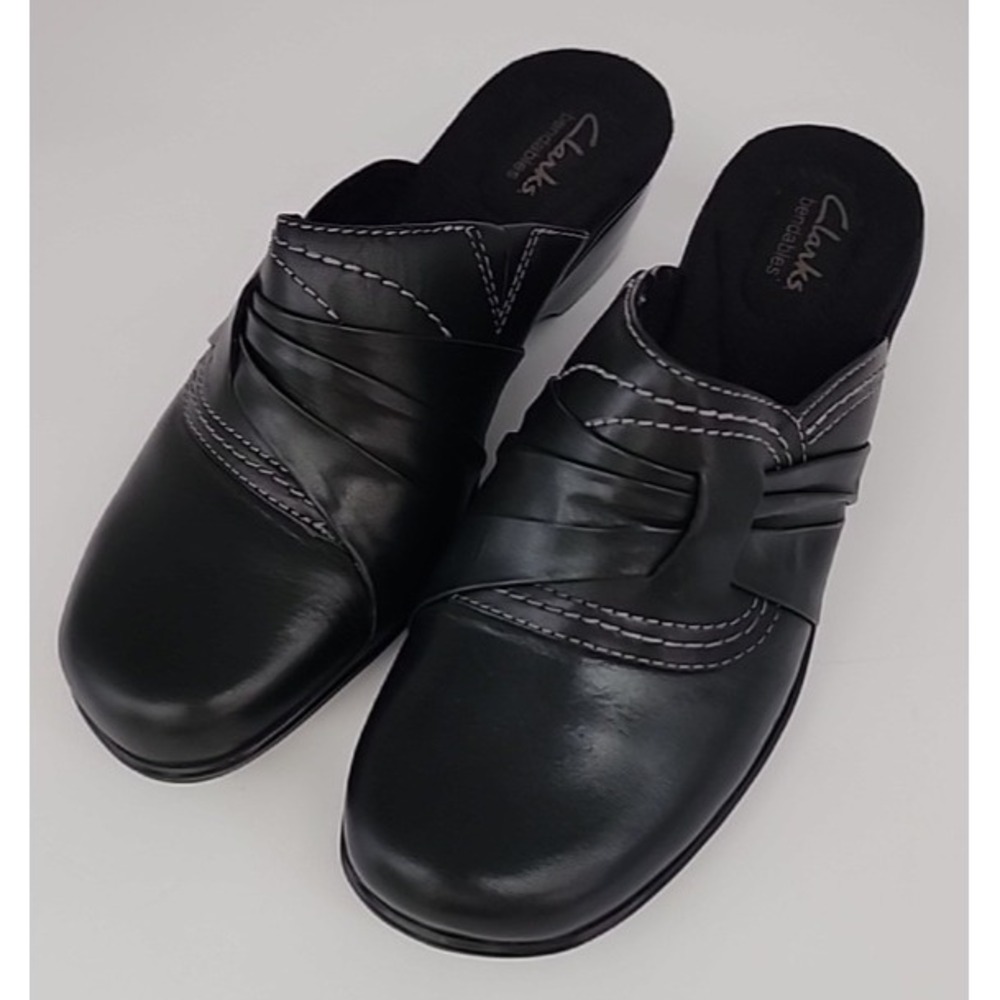 Clarks Bendables Mules Women 7.5M Black Leather Pleated Wedge Clogs EXC